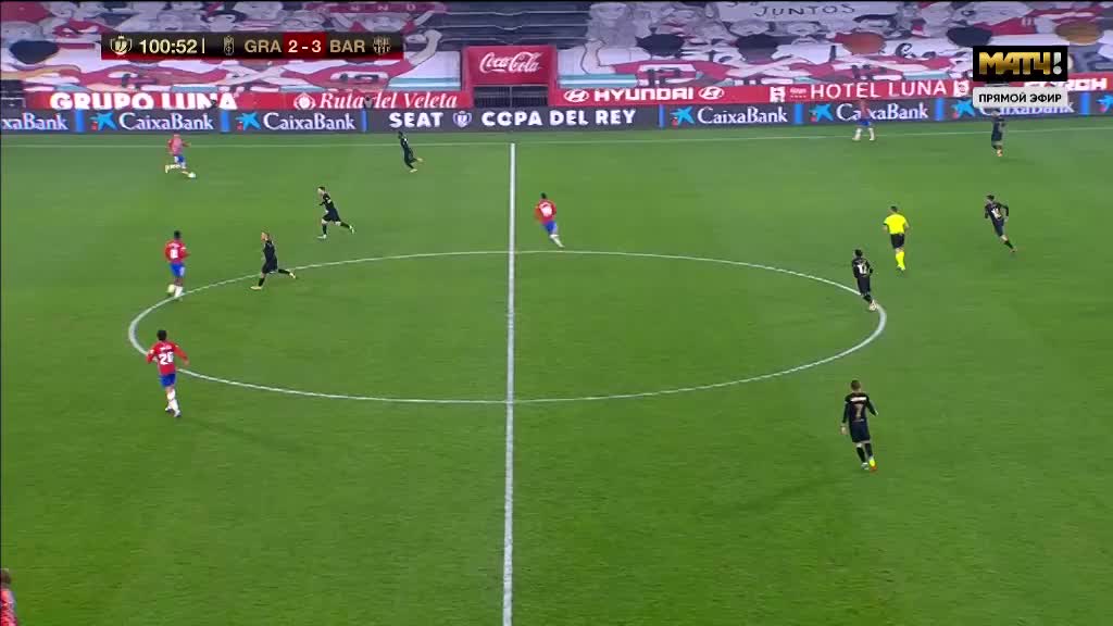 国安球迷跟河南球迷在烧烤店发生冲突，涉事球迷已经被警察带走