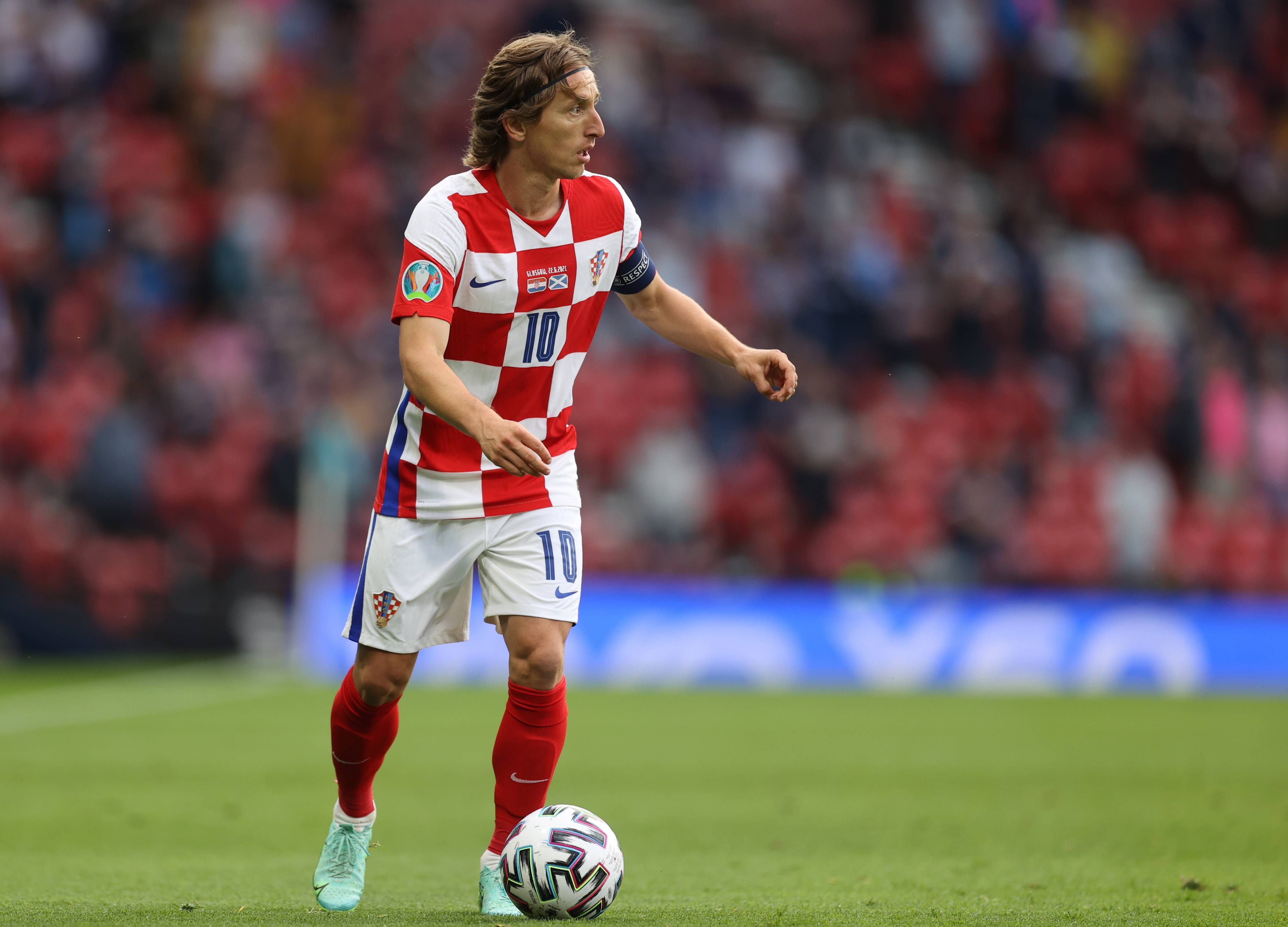 法尔克：拜仁愿意在明年1月份听取关于博埃的报价