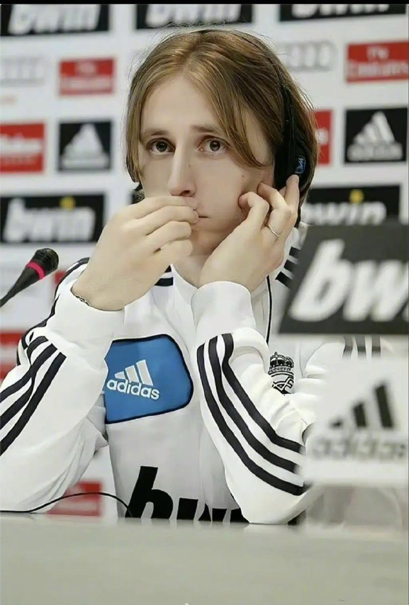 欧洲杯历史最佳阵容评选